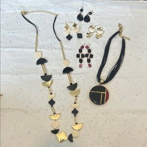 Chico’s Necklace Bundle